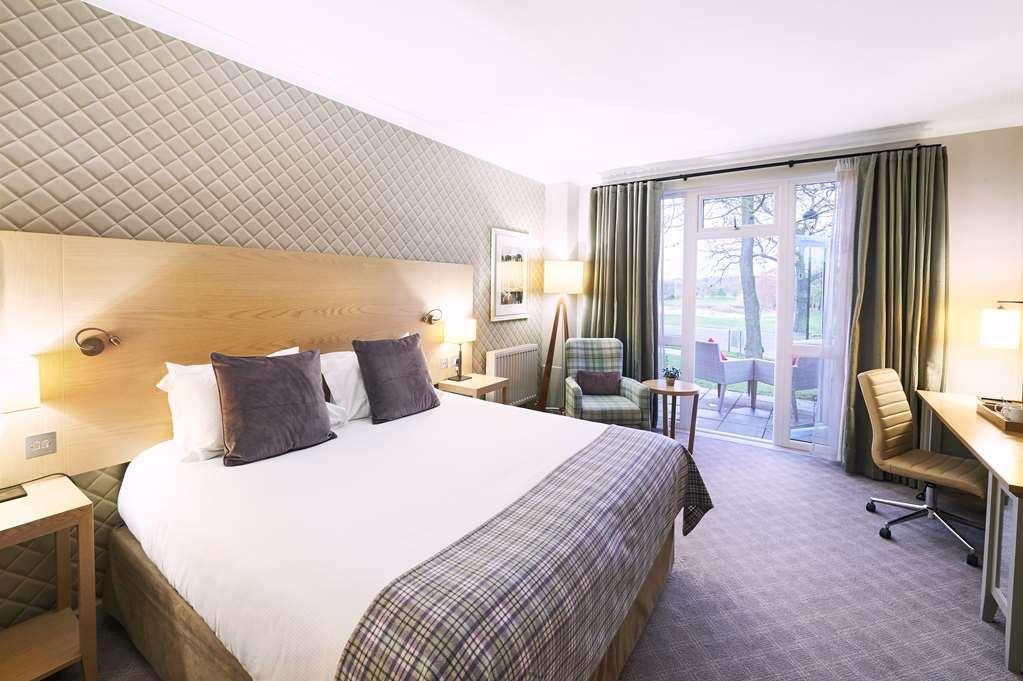 The Belfry Hotel & Resort Sutton Coldfield Zimmer foto