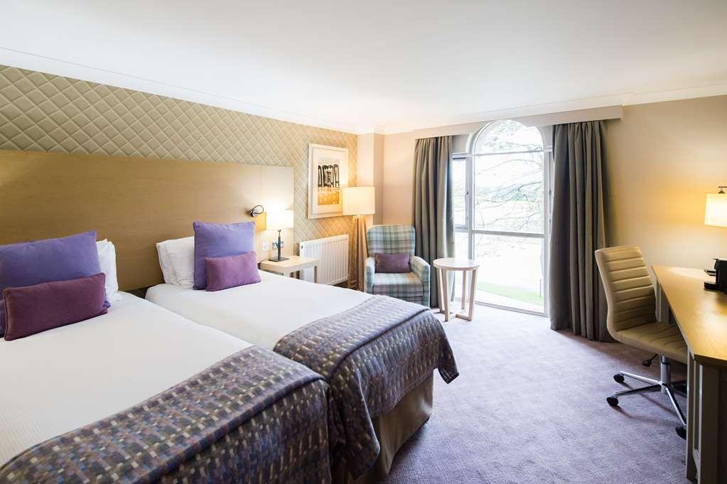The Belfry Hotel & Resort Sutton Coldfield Zimmer foto