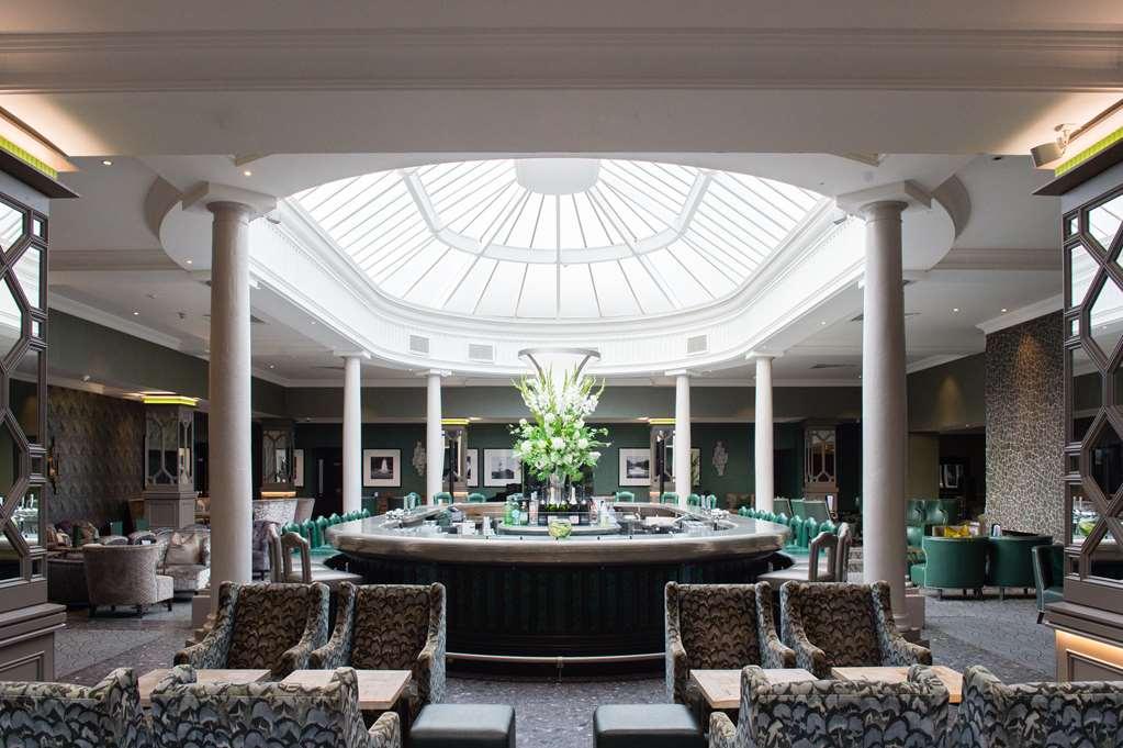 The Belfry Hotel & Resort Sutton Coldfield Restaurant foto